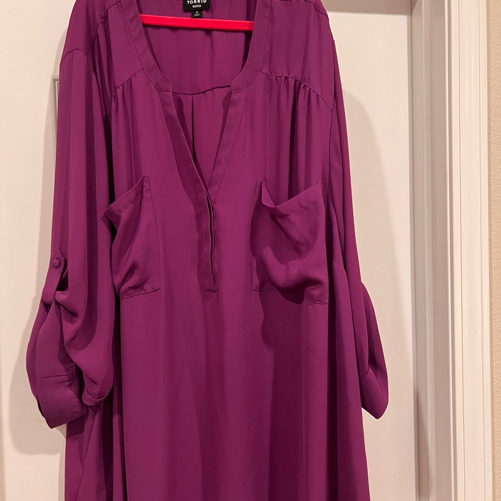 Torrid Raspberry Purple Harper Blouse, Size 5 Women's Top